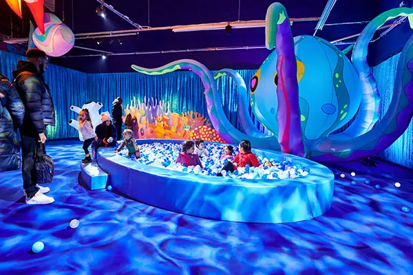 Make Unforgettable Memories - Dreamland Imaginarium in Manchester: An Interactive Experience